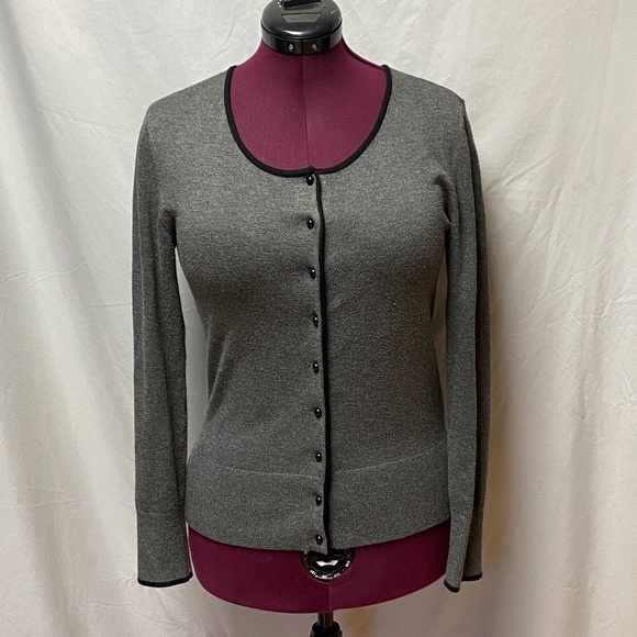 CHIC by Jacob cardigan - Picture 1 of 6